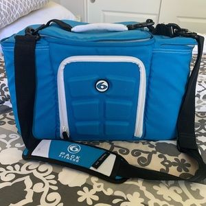 6 pack fitness bag